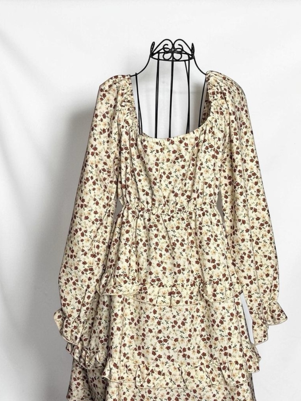 Cream Floral Puff-Sleeve Ruffle Midi Dress